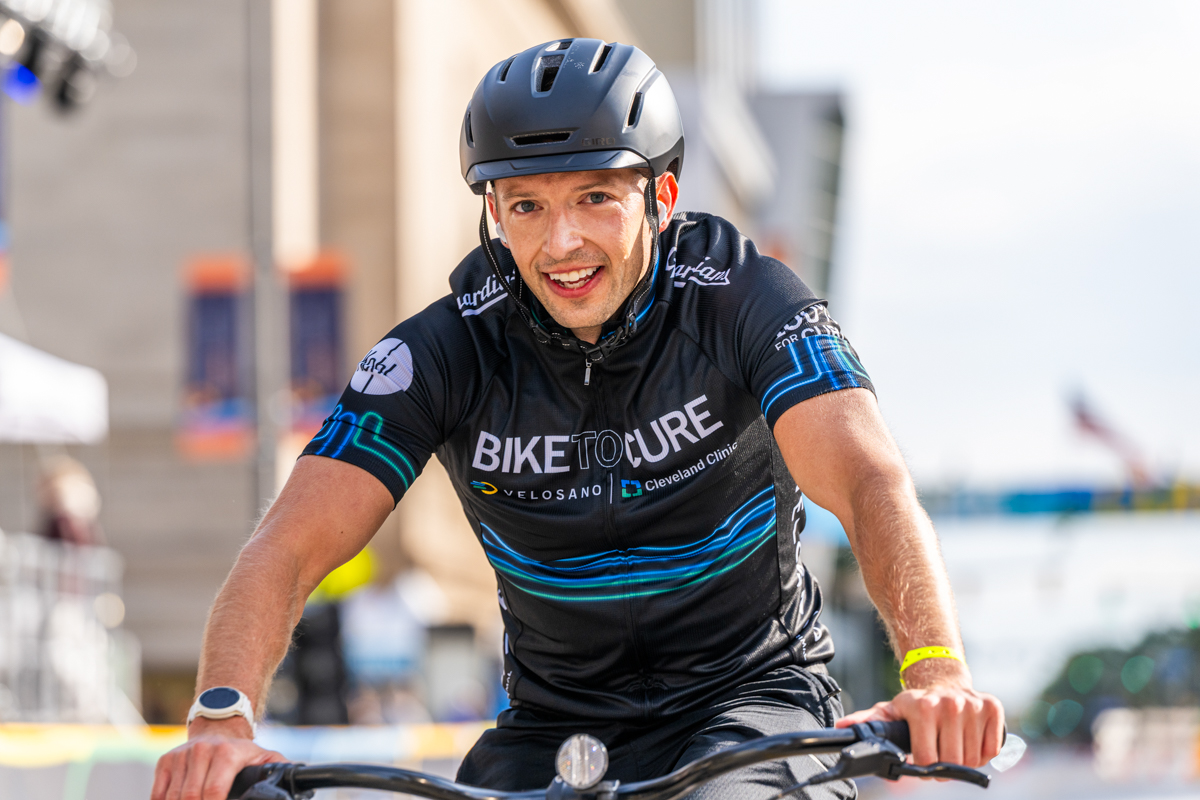 Bike to Cure - Rider on Course
